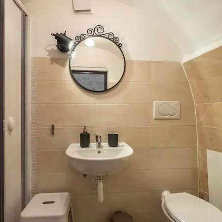 Casetta Verdementa - 250 Mt. Dalla Piazza