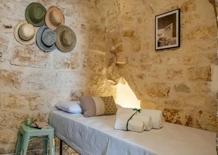 بيت للعطل Casetta Verdementa - 250 Mt. Dalla Piazza أوستوني