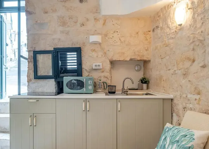 Casetta Verdementa - 250 Mt. Dalla Piazza Ostuni